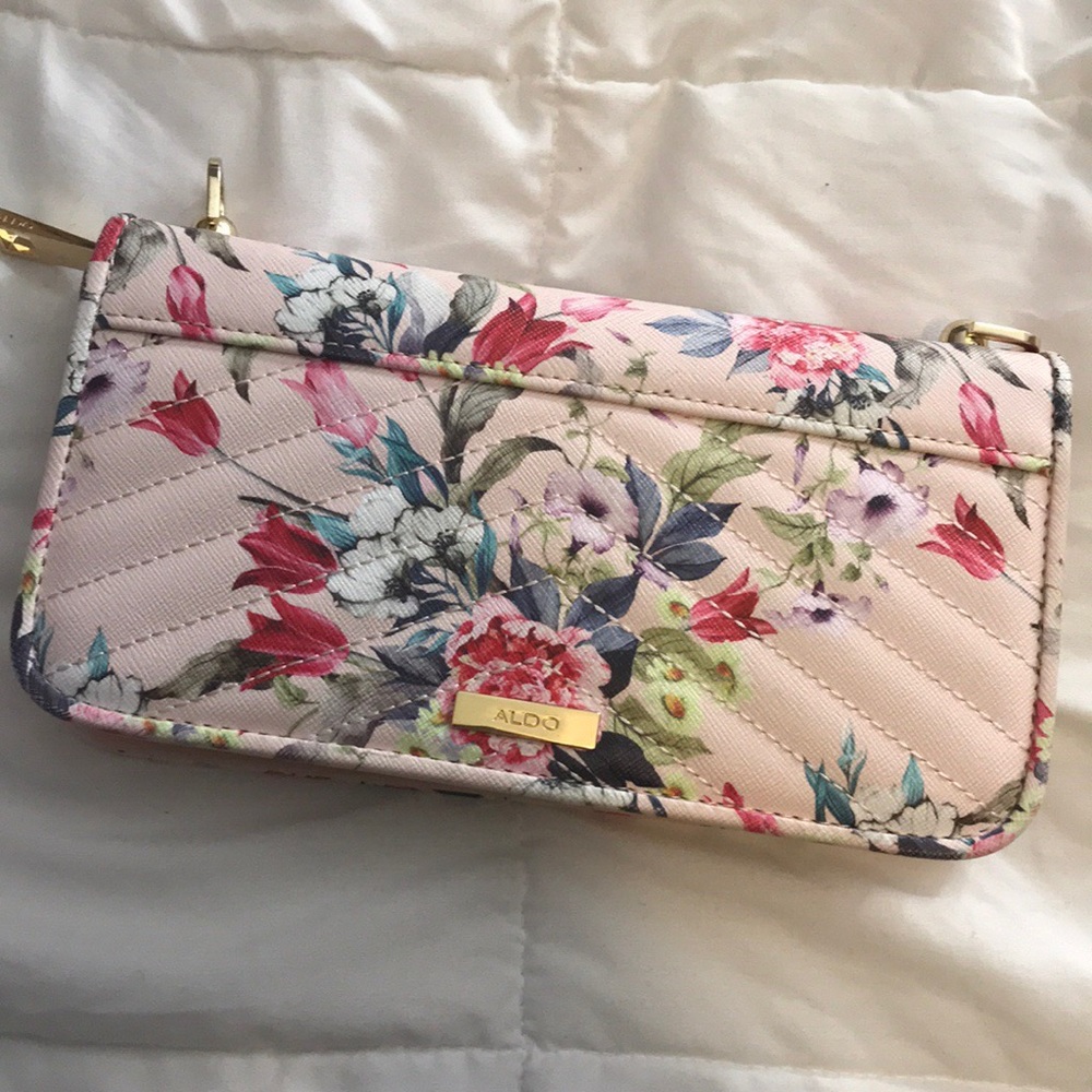 Aldo Wristlet/Wallet